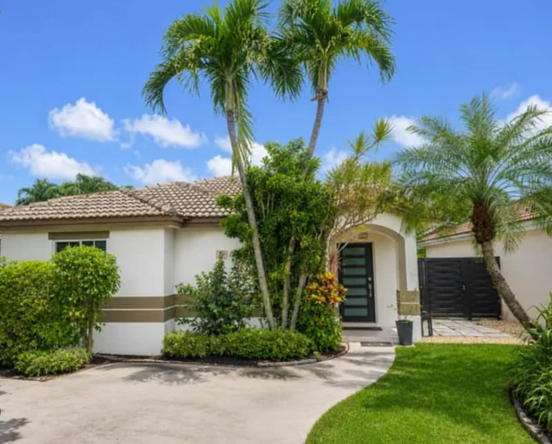 Miami single-family rental for a first-time DSCR investor